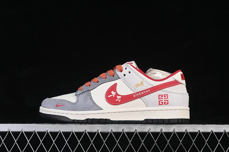 All categories Nk SB Dunk Series Nk SB Dunk Low High-end customized low-top sneakers Nike SB Dunk Low Gray, white and red contrast color High-end customized low-top casual sneakers JP2026-112